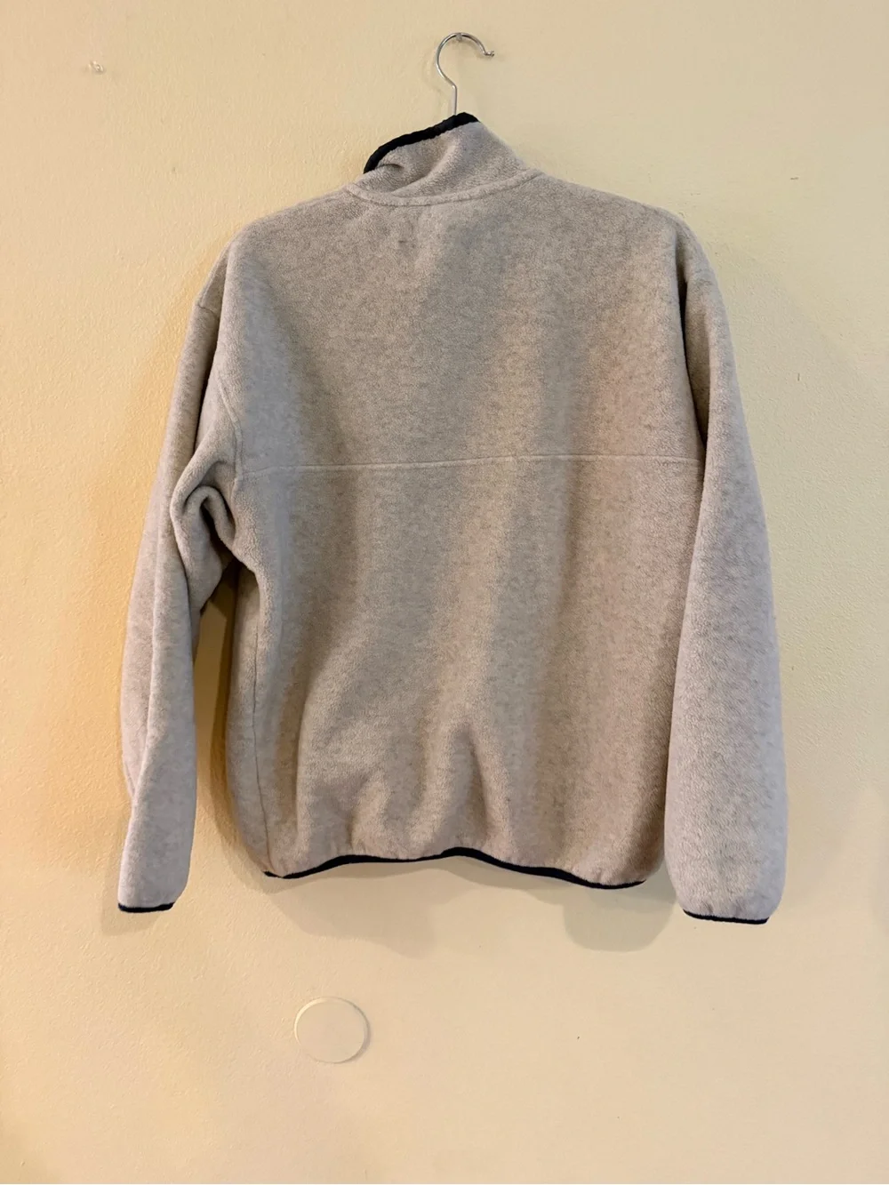 Patagonia Men’s Light Beige Vintage Made in USA Fleece Pullover Navy Trim Size M